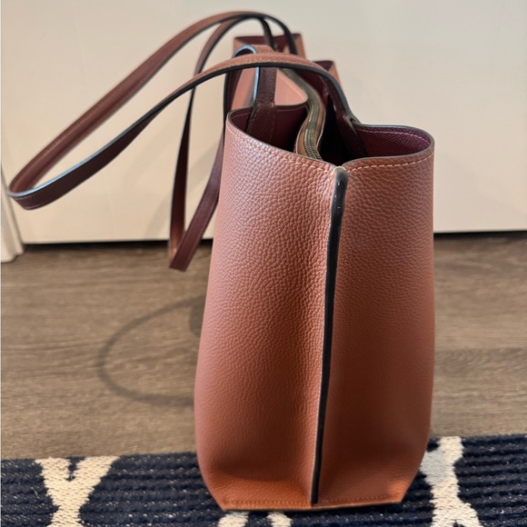 Coach Willow Tote - Picture 14 of 16